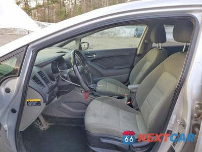 Zdjęcie 7 z 12 samochodu: 2014 KIA FORTE EX VIN:KNAFX4A8XE5049019 - miniatura