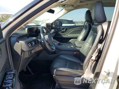 Zdjęcie 7 z 13 samochodu: 2025 LINCOLN AVIATOR VIN:5LM5J6WC5SGL23437 - miniatura