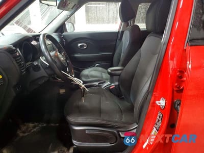 Zdjęcie 7 z 11 samochodu: 2017 KIA SOUL VIN:KNDJP3A50H7499476 - miniatura