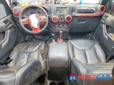 Zdjęcie 8 z 11 samochodu: 2016 JEEP WRANGLER UNLIMITED RUBICON VIN:1C4HJWFG1GL208484 - miniatura