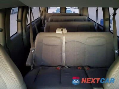 Zdjęcie 10 z 12 samochodu: 2004 CHEVROLET EXPRESS G3500 VIN:1GAHG39U441184843 - miniatura