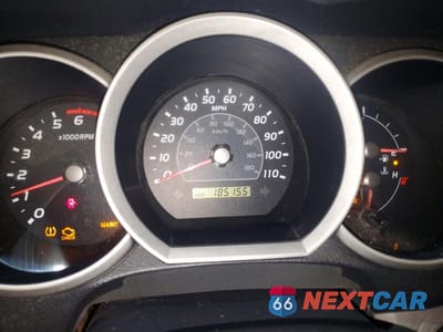 Zdjęcie 9 z 12 samochodu: 2006 TOYOTA 4RUNNER SR5 VIN:JTEBU14R560091380 - miniatura