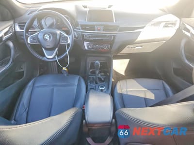 Zdjęcie 8 z 13 samochodu: 2018 BMW X1 SDRIVE28I XLINE VIN:WBXHU7C3XJ3F04390 - miniatura