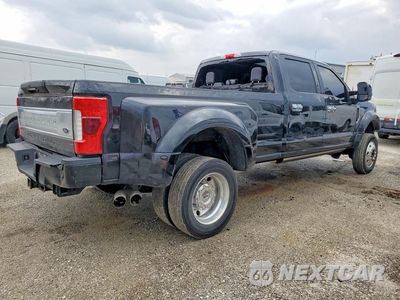 Trzecie zdjęcie samochodu z tyłu: 2017 FORD F450 SUPER DUTY VIN:1FT8W4DTXHEE94329 - miniatura
