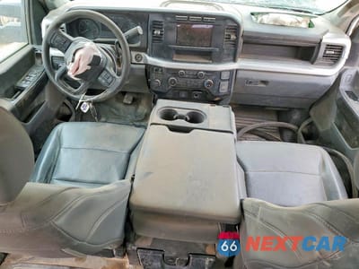 Zdjęcie 8 z 12 samochodu: 2023 FORD F250 SUPER DUTY FLATBED TRUCK VIN:1FT7W2BA7PED71121 - miniatura