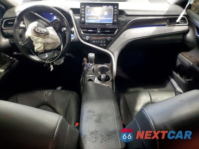 Zdjęcie 8 z 13 samochodu: 2022 TOYOTA CAMRY HYBRID XSE VIN:4T1K31AK6NU044442 - miniatura
