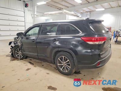 Drugie zdjęcie samochodu z przodu: 2017 TOYOTA HIGHLANDER XLE VIN:5TDJZRFH0HS442815 - miniatura