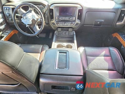 Zdjęcie 8 z 12 samochodu: 2018 CHEVROLET SILVERADO K1500 HIGH COUNTRY VIN:3GCUKTEJ4JG317467 - miniatura