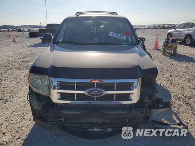Piąte zdjęcie samochodu w środku: 2009 FORD ESCAPE VIN:1FMCU04729KB62721 - miniatura