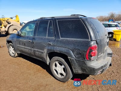 Drugie zdjęcie samochodu z przodu: 2007 CHEVROLET TRAILBLAZER LS VIN:1GNDT13S772237313 - miniatura