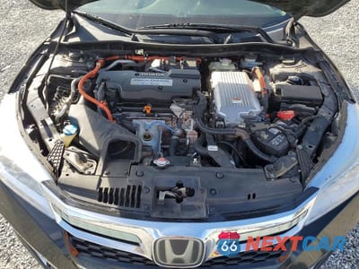 Zdjęcie 11 z 12 samochodu: 2014 HONDA ACCORD PLUG-IN HYBRID VIN:JHMCR5F72EC000509 - miniatura