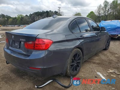 Trzecie zdjęcie samochodu z tyłu: 2013 BMW 328 I VIN:WBA3A5G57DNP21155 - miniatura
