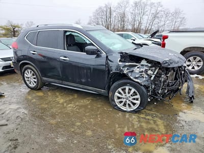 Czwarte zdjęcie samochodu z boku: 2020 NISSAN ROGUE S VIN:KNMAT2MV5LP518730 - miniatura