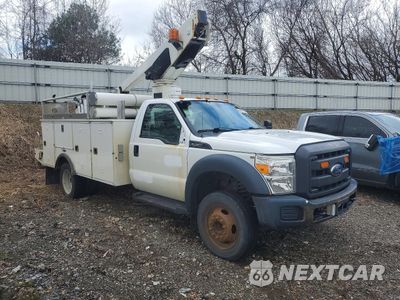 Czwarte zdjęcie samochodu z boku: 2015 FORD F450 SUPER DUTY VIN:1FDUF4GY4FEC93007 - miniatura
