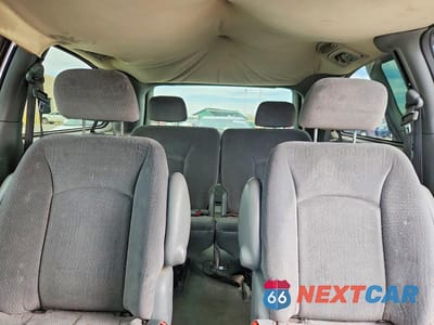 Zdjęcie 10 z 13 samochodu: 2004 DODGE GRAND CARAVAN SXT VIN:2D4GP44LX4R513955 - miniatura