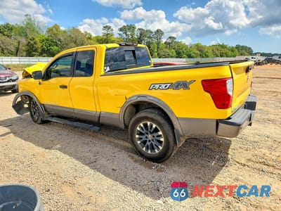 Drugie zdjęcie samochodu z przodu: 2018 NISSAN TITAN PRO-4X VIN:1N6AA1C54JN506480 - miniatura