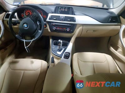 Zdjęcie 8 z 11 samochodu: 2014 BMW 320 I VIN:WBA3B1G51ENS80758 - miniatura