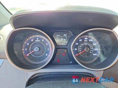 Zdjęcie 9 z 12 samochodu: 2016 HYUNDAI ELANTRA SE VIN:5NPDH4AE1GH703504 - miniatura
