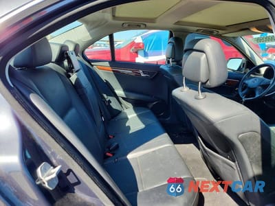 Zdjęcie 10 z 11 samochodu: 2008 MERCEDES-BENZ C 300 VIN:WDDGF54X48F126877 - miniatura