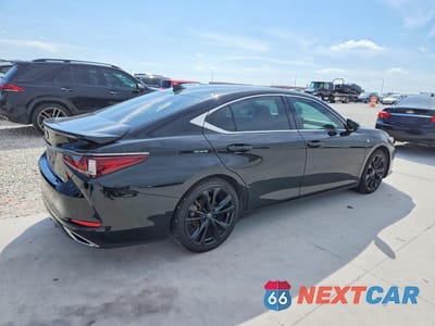 Trzecie zdjęcie samochodu z tyłu: 2023 LEXUS ES 350 F SPORT HANDLING VIN:58AJZ1B12PU151922 - miniatura