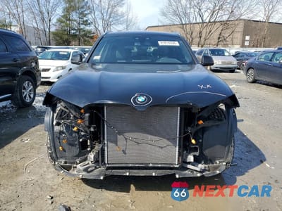 Piąte zdjęcie samochodu w środku: 2019 BMW X3 XDRIVE30I VIN:5UXTR9C53KLE21325 - miniatura