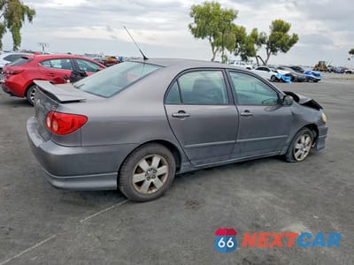 Trzecie zdjęcie samochodu z tyłu: 2007 TOYOTA COROLLA S VIN:1NXBR32E47Z842234 - miniatura