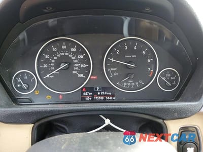 Zdjęcie 9 z 12 samochodu: 2013 BMW 328 XI VIN:WBA3B3C57DF540803 - miniatura