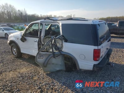 Drugie zdjęcie samochodu z przodu: 2000 FORD EXPEDITION XLT VIN:1FMPU16L9YLA26757 - miniatura