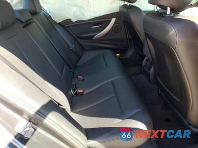 Zdjęcie 10 z 12 samochodu: 2018 BMW 320 I VIN:WBA8A9C59JAH13387 - miniatura