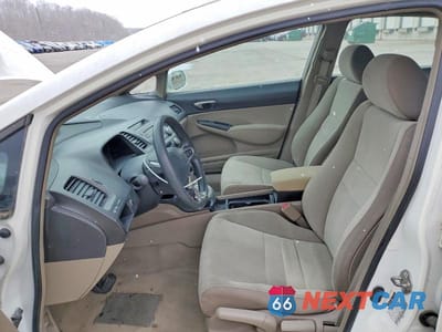 Zdjęcie 7 z 11 samochodu: 2010 HONDA CIVIC GX VIN:19XFA4F5XAE000274 - miniatura