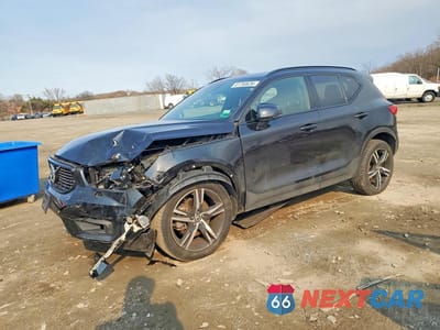 2021 VOLVO XC40 T5 R-DESIGN YV4162UMXM2431108 - główne zdjęcie licytacji z USA - miniatura