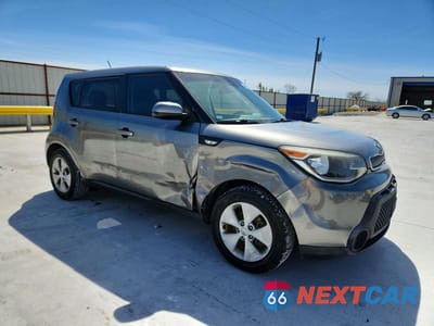Czwarte zdjęcie samochodu z boku: 2014 KIA SOUL BASE VIN:KNDJN2A2XE7077104 - miniatura