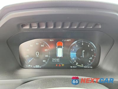 Zdjęcie 9 z 13 samochodu: 2020 VOLVO XC90 T5 MOMENTUM VIN:YV4102CK0L1613390 - miniatura