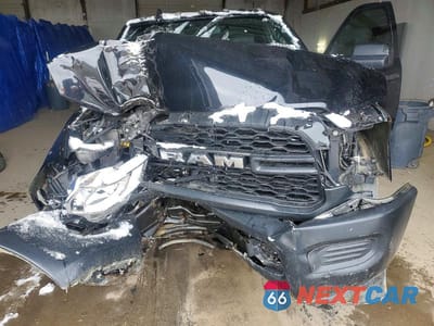 Zdjęcie 11 z 11 samochodu: 2021 RAM 2500 TRADESMAN VIN:3C6UR5CJ3MG523885 - miniatura