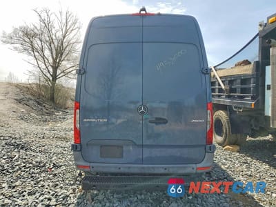 Zdjęcie 6 z 12 samochodu: 2019 MERCEDES BENZ SPRINTER 2500 DELIVERY VAN VIN:WD4PF0CD7KP047957 - miniatura