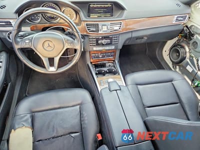 Zdjęcie 8 z 12 samochodu: 2014 MERCEDES-BENZ E 350 VIN:WDDHF5KBXEA813303 - miniatura