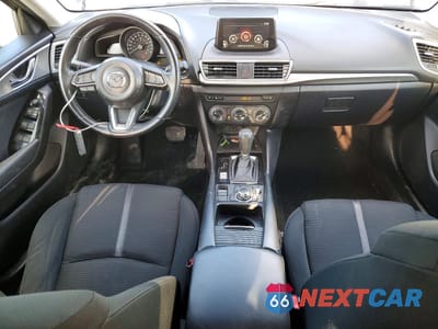 Zdjęcie 8 z 12 samochodu: 2017 MAZDA 3 TOURING VIN:3MZBN1L72HM128223 - miniatura