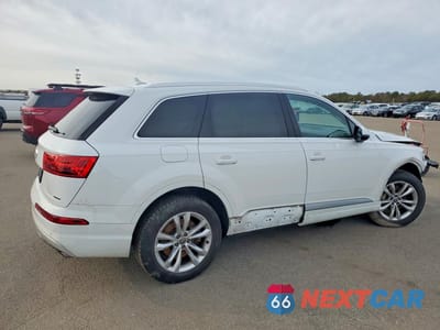 Trzecie zdjęcie samochodu z tyłu: 2019 AUDI Q7 PREMIUM PLUS VIN:WA1LAAF72KD044415 - miniatura