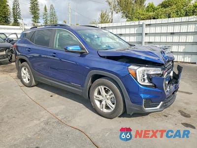 Czwarte zdjęcie samochodu z boku: 2023 GMC TERRAIN SLE VIN:3GKALMEG9PL103346 - miniatura