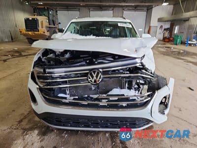 Piąte zdjęcie samochodu w środku: 2024 VOLKSWAGEN ATLAS SE VIN:1V2WR2CA3RC535821 - miniatura
