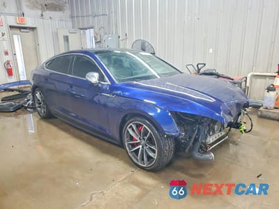 Czwarte zdjęcie samochodu z boku: 2018 AUDI S5 PRESTIGE VIN:WAUC4CF58JA136567 - miniatura
