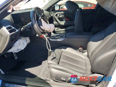Zdjęcie 7 z 11 samochodu: 2025 BMW M240XI VIN:3MW53CM01S8F45901 - miniatura