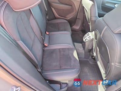 Zdjęcie 11 z 14 samochodu: 2023 VOLVO XC40 RECHARGE ULTIMATE VIN:YV4ED3UM7P2048096 - miniatura