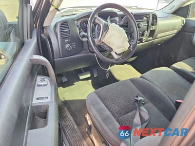 Zdjęcie 8 z 11 samochodu: 2007 GMC NEW SIERRA C1500 VIN:1GTEC14027Z590060 - miniatura