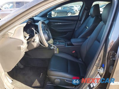 Zdjęcie 7 z 11 samochodu: 2023 MAZDA 3 SELECT VIN:JM1BPAKMXP1616562 - miniatura