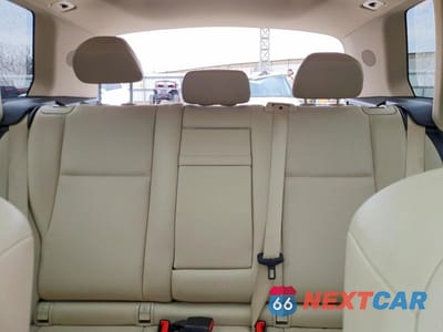 Zdjęcie 10 z 12 samochodu: 2013 MERCEDES-BENZ GLK 350 4MATIC VIN:WDCGG8JB5DG076846 - miniatura
