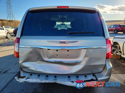 Zdjęcie 6 z 13 samochodu: 2014 CHRYSLER TOWN & COUNTRY TOURING L VIN:2C4RC1CG7ER317896 - miniatura