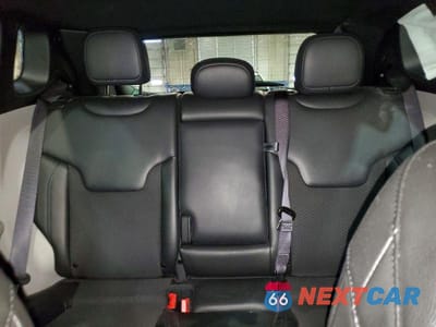 Zdjęcie 10 z 13 samochodu: 2023 JEEP COMPASS LATITUDE VIN:3C4NJDBN3PT520113 - miniatura