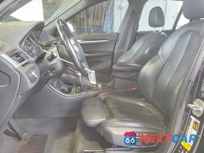 Zdjęcie 7 z 13 samochodu: 2018 BMW X1 XDRIVE28I VIN:WBXHT3C3XJ5K22635 - miniatura