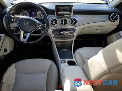 Zdjęcie 8 z 12 samochodu: 2015 MERCEDES-BENZ GLA 250 VIN:WDCTG4EB3FJ186205 - miniatura